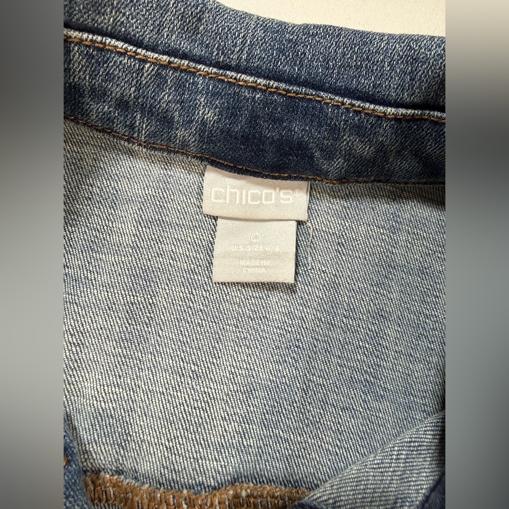 CHICO'S Medium Blue Denim Jacket with flag embroidery size S - Picture 12 of 15